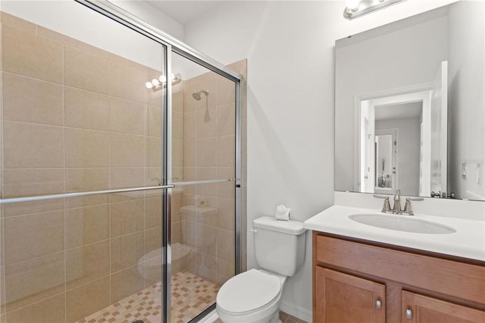 Image No.36-6 Bed House for sale