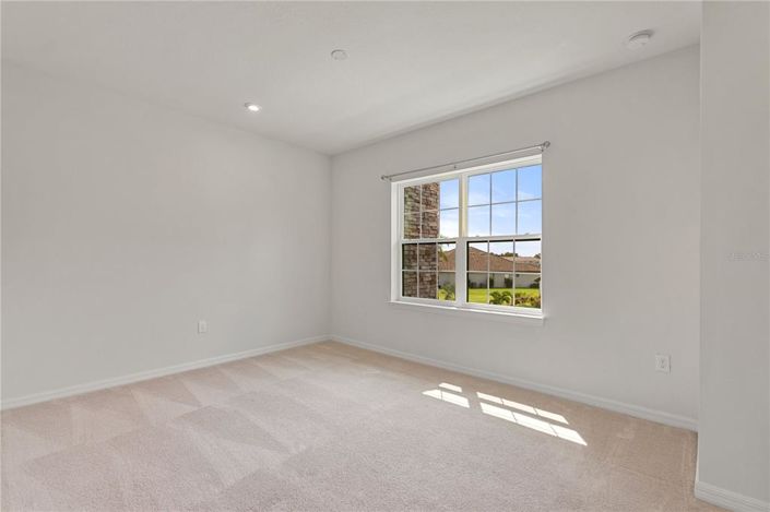 Image No.39-6 Bed House for sale