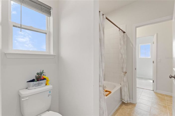 Image No.52-6 Bed House for sale