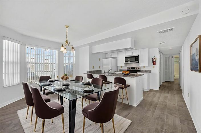 Image No.20-3 Bed Apartment for sale