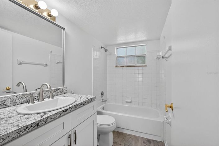 Image No.33-3 Bed Apartment for sale