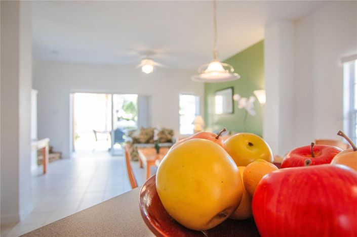 Image No.6-3 Bed Townhouse for sale