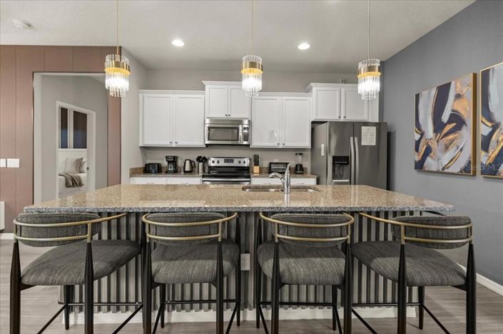 Image No.25-7 Bed House for sale