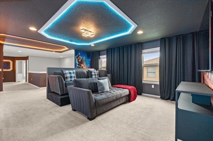 Image No.5-7 Bed House for sale