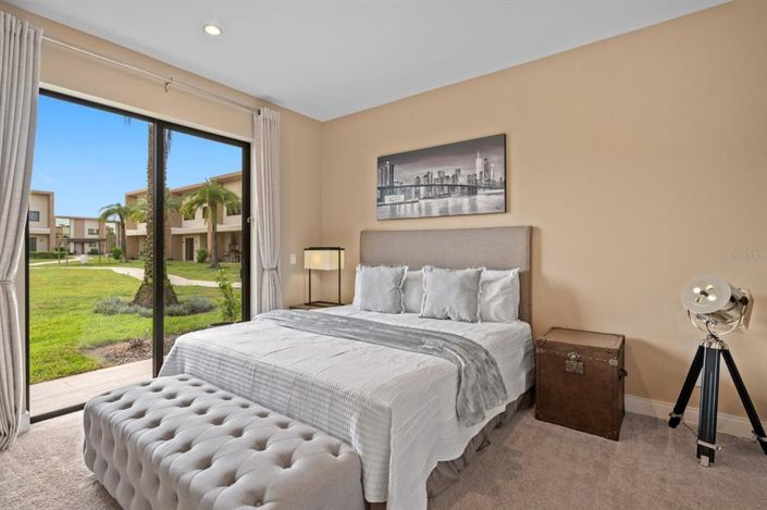 Image No.15-4 Bed Townhouse for sale