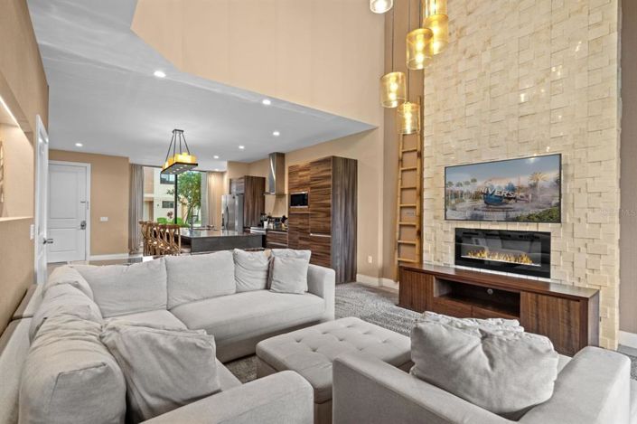 Image No.6-4 Bed Townhouse for sale