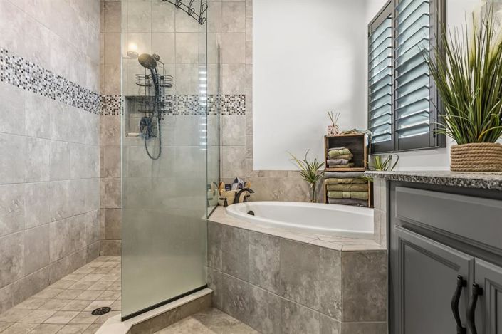 Image No.22-4 Bed House for sale