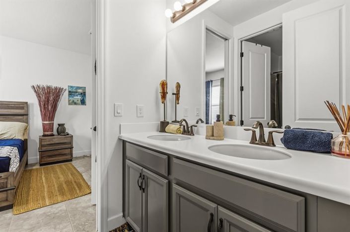 Image No.28-4 Bed House for sale