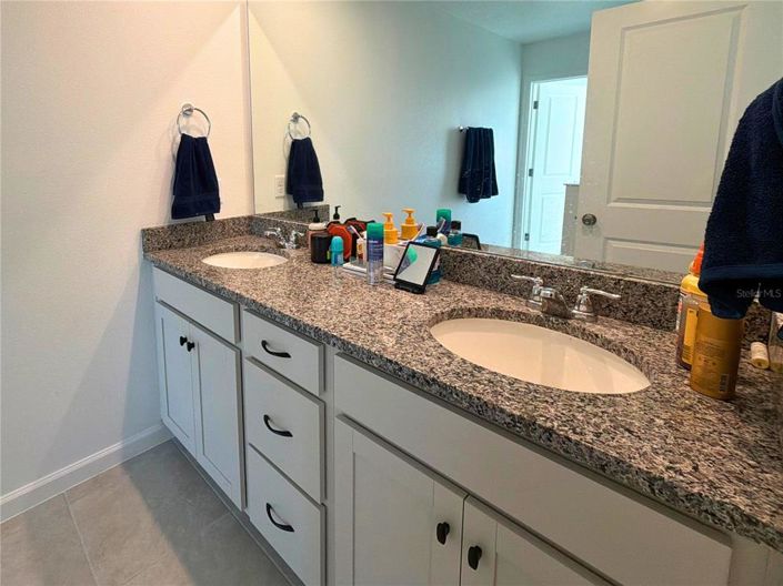 Image No.23-3 Bed Townhouse for sale