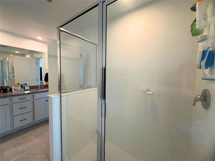 Image No.24-3 Bed Townhouse for sale