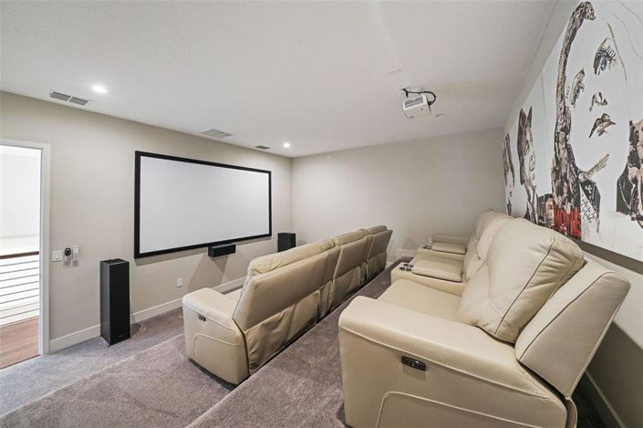 Image No.25-5 Bed House for sale