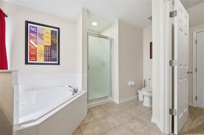 Image No.24-5 Bed House for sale