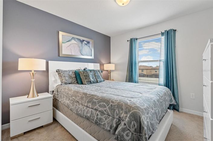 Image No.15-5 Bed Townhouse for sale