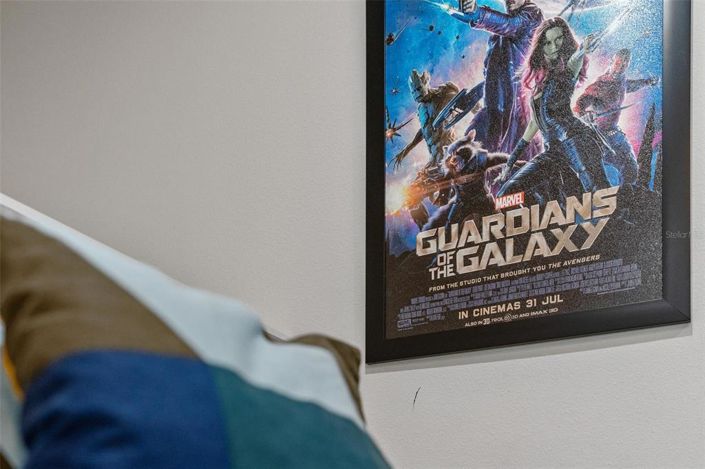 Image No.30-5 Bed Townhouse for sale