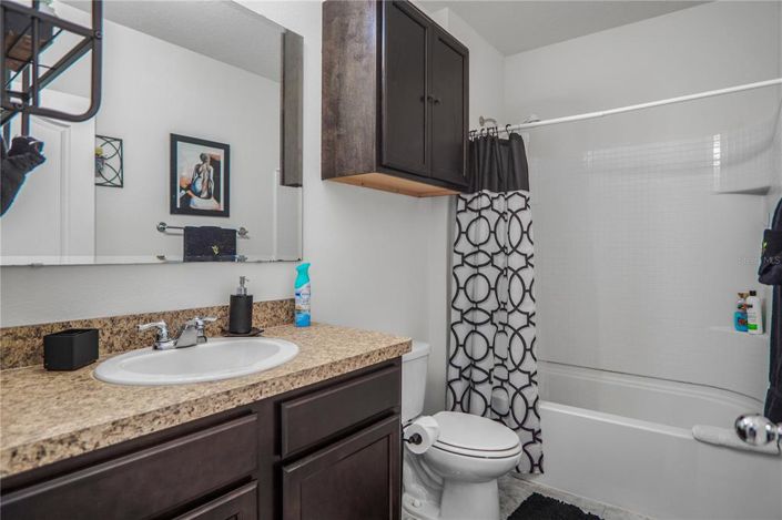 Image No.17-4 Bed House for sale