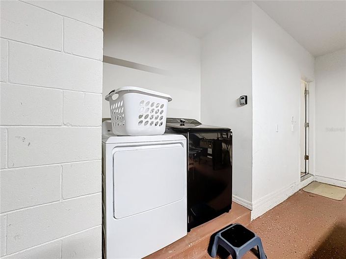 Image No.51-5 Bed House for sale