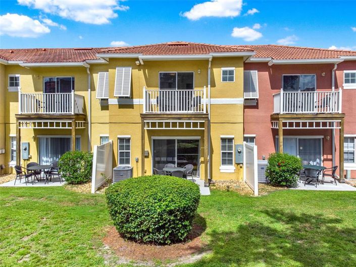 Image No.22-3 Bed Townhouse for sale