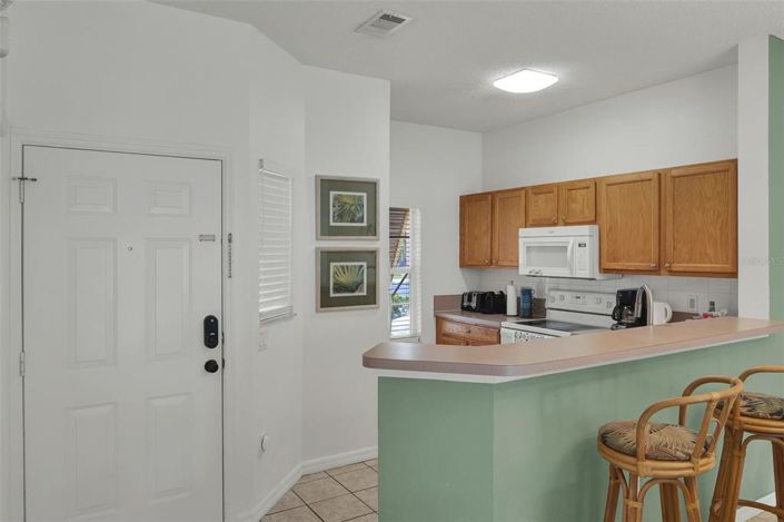 Image No.6-3 Bed Townhouse for sale