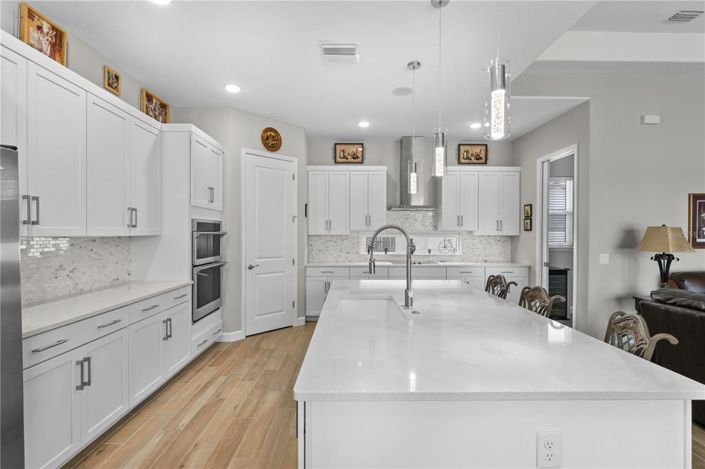 Image No.12-4 Bed House for sale