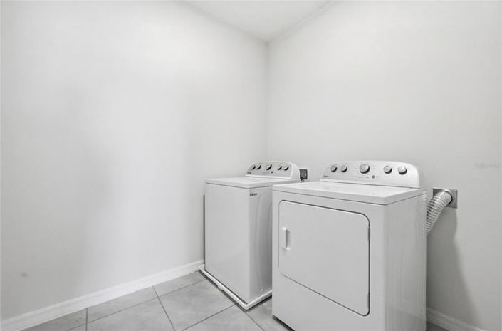 Image No.31-5 Bed House for sale