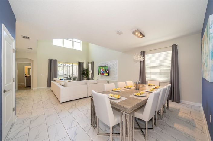 Image No.5-5 Bed House for sale