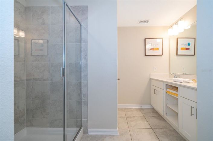 Image No.19-2 Bed Apartment for sale