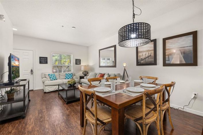 Image No.9-3 Bed Townhouse for sale