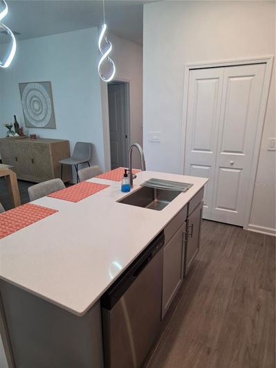 Image No.16-3 Bed Townhouse for sale