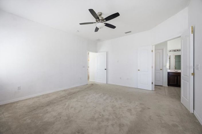 Image No.19-4 Bed House for sale