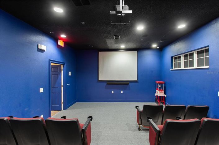 Image No.59-Maison de ville de 3 chambres à vendre à Saint John