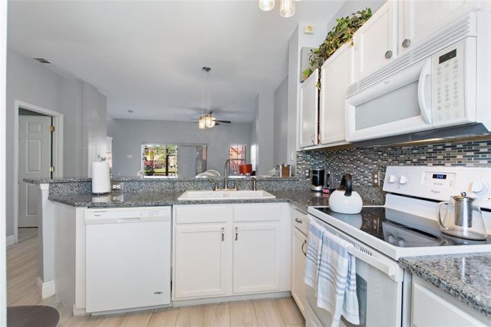 Image No.6-Maison de ville de 3 chambres à vendre à Saint John