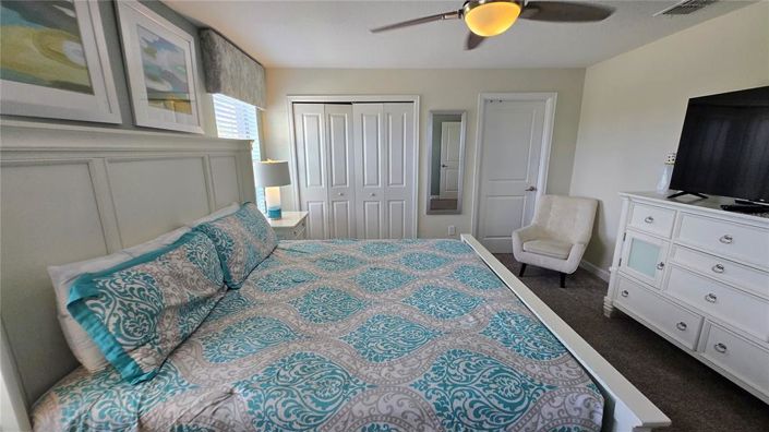 Image No.18-4 Bed Townhouse for sale