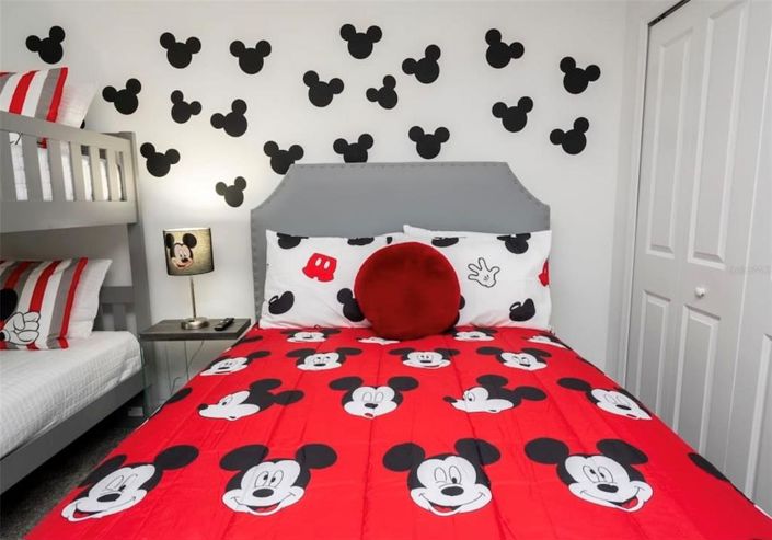 Image No.23-4 Bed Townhouse for sale