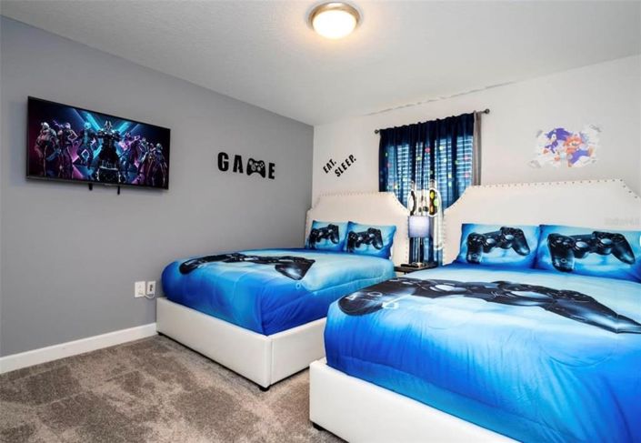 Image No.27-4 Bed Townhouse for sale