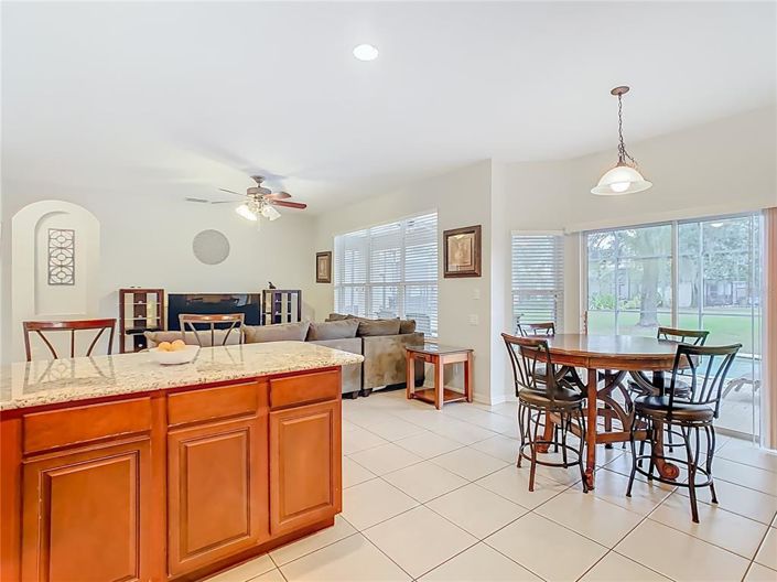 Image No.16-6 Bed House for sale