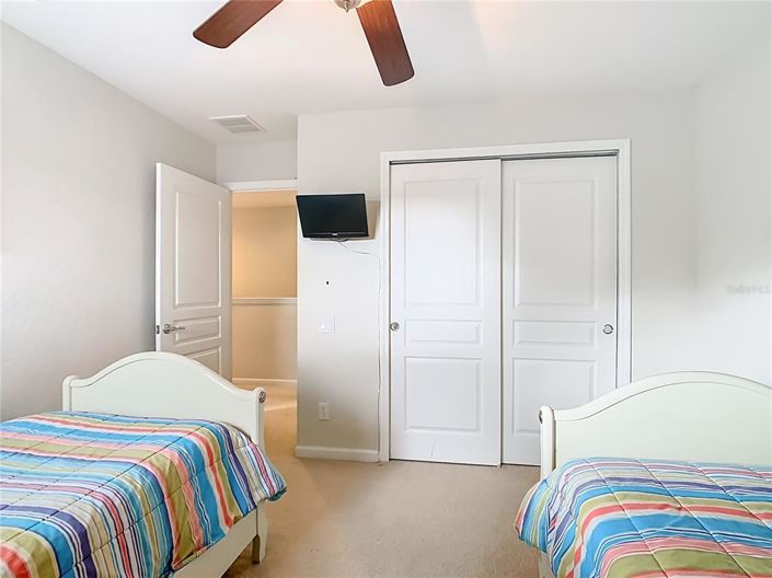 Image No.31-6 Bed House for sale