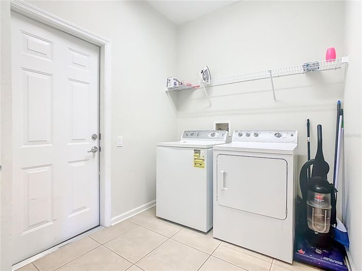 Image No.53-6 Bed House for sale