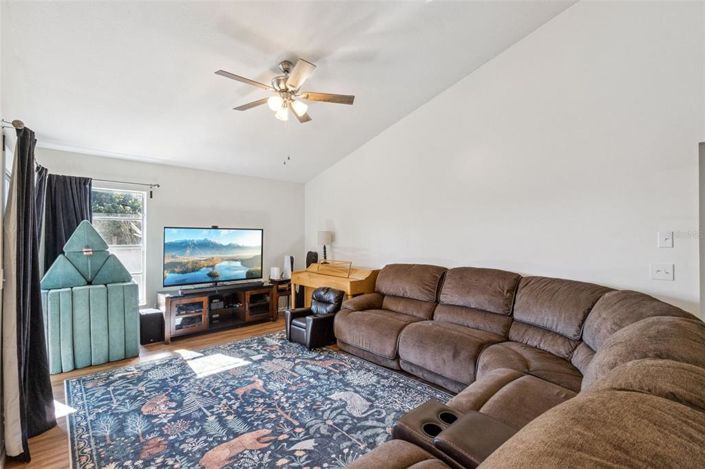 Image No.3-Maison de 3 chambres à vendre à Saint John