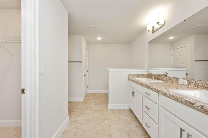 Image No.23-4 Bed House for sale