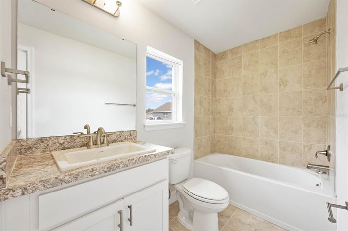 Image No.25-4 Bed House for sale