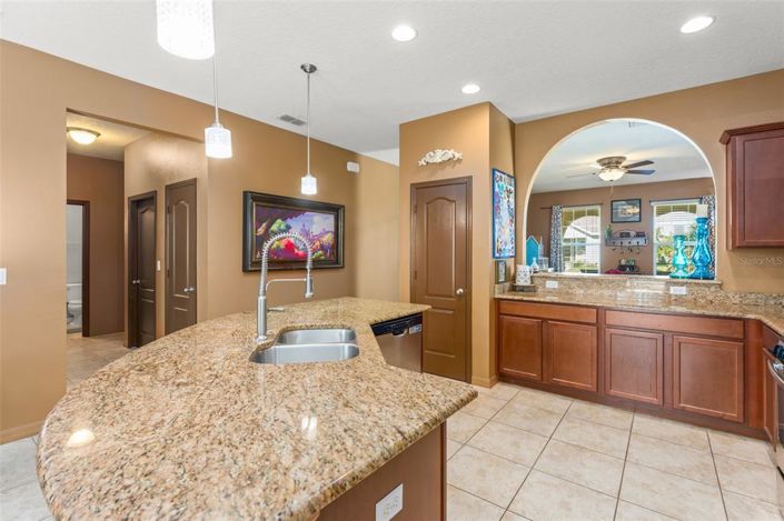 Image No.8-Maison de 5 chambres à vendre à Saint John