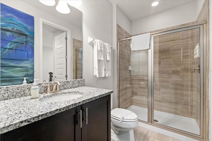 Image No.19-6 Bed House for sale