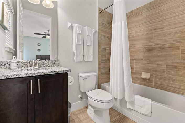 Image No.27-6 Bed House for sale