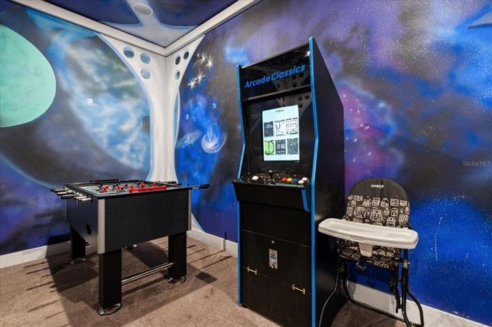 Image No.36-6 Bed House for sale