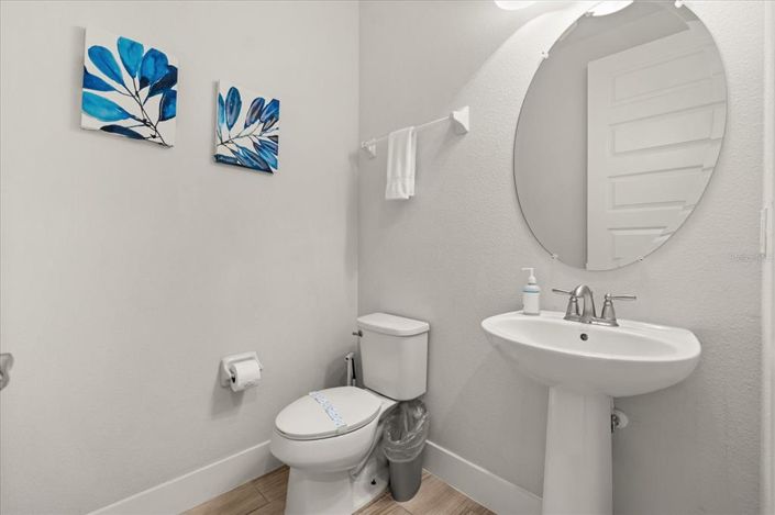 Image No.38-6 Bed House for sale