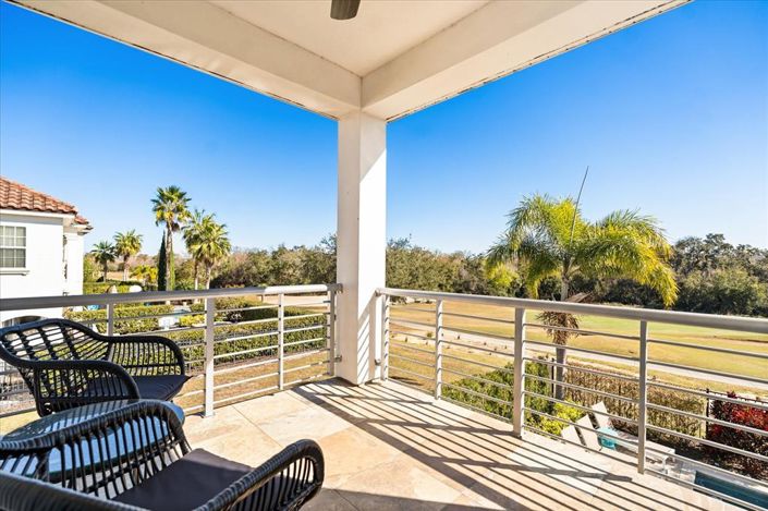 Image No.40-6 Bed House for sale