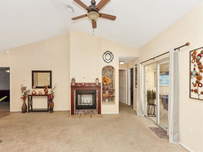 Image No.5-3 Bed House for sale