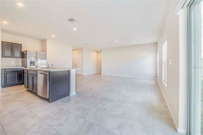 Image No.13-3 Bed House for sale