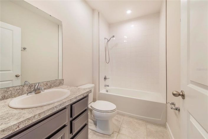 Image No.5-3 Bed House for sale