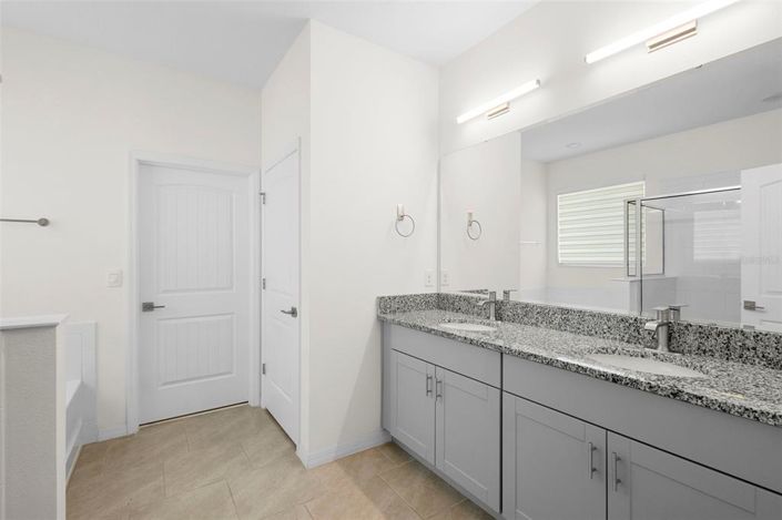 Image No.23-Maison de 4 chambres à vendre à Saint John